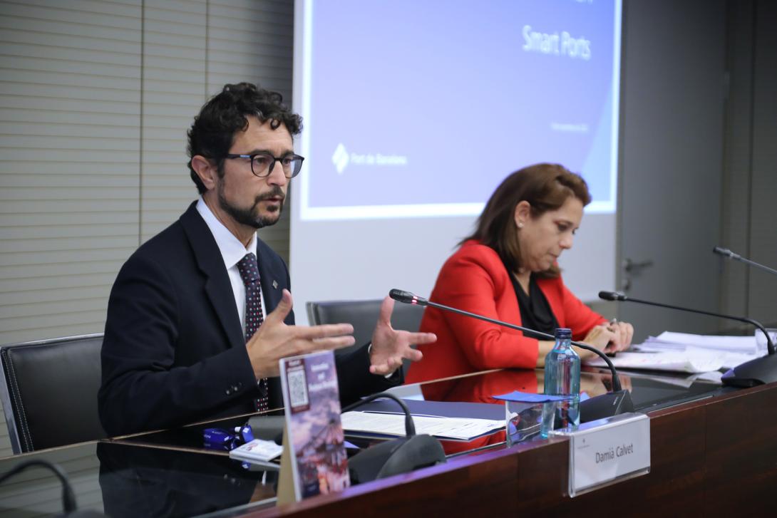 Port of Barcelona president Damià Calvet and Innovation and Business Strategy director Emma Cobos during the press conference to present Smart Ports 2022.