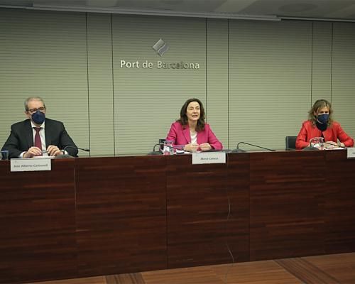 José Alberto Carbonell, directeur général du Port de Barcelona; Mercè Conesa, présidente, et Miriam Alaminos, sous-directrice Générale d’Economie et Finances.