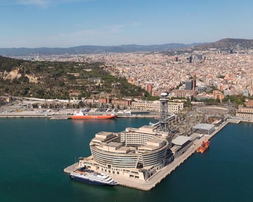 Panoràmica aèria del moll Barcelona.
