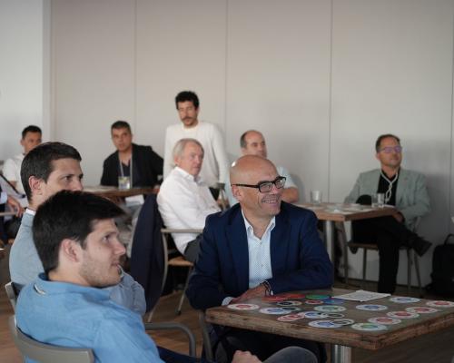 Els membres del Fòrum de Partners durant la dinàmica col·laborativa.