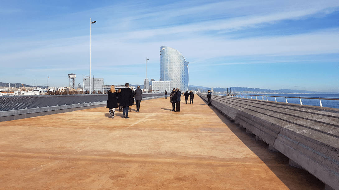Trencacones al port de Barcelona
