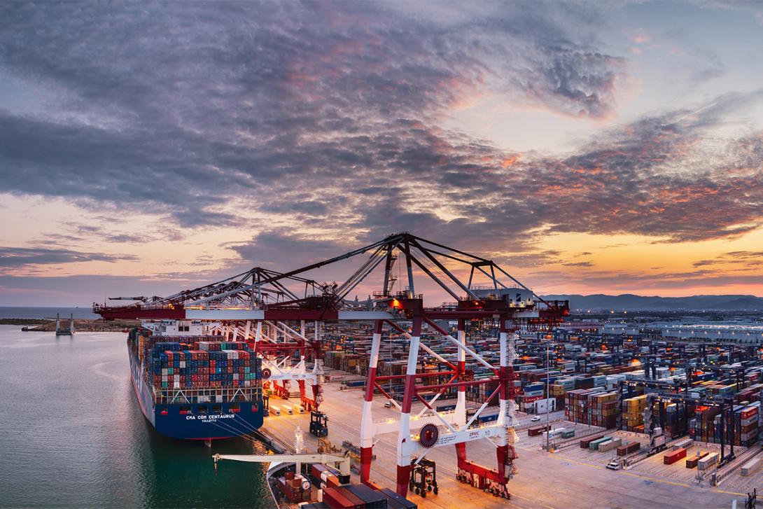 Imagen aérea del Port de Barcelona.