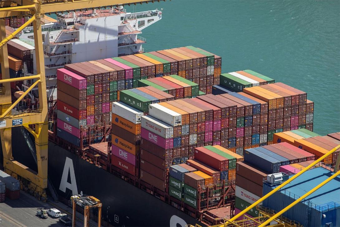 Contenedores en el Port de Barcelona.