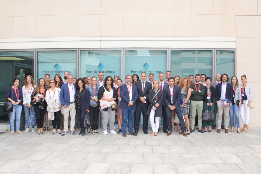 Representantes de TIBA en su visita al Port de Barcelona.