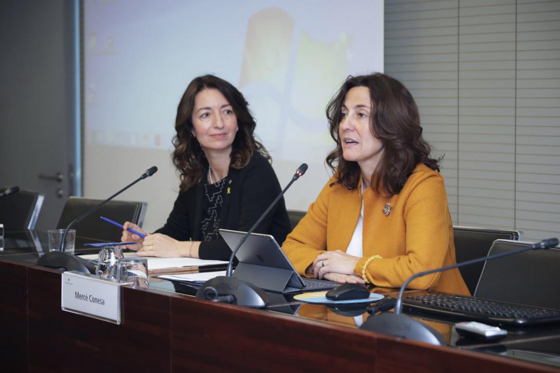 D’esquerra a dreta: la secretaria de Medi Ambient i Sostenibilitat de la Generalitat de Catalunya, Marta Subirà; i la presidenta del Port de Barcelona, Mercè Conesa. 