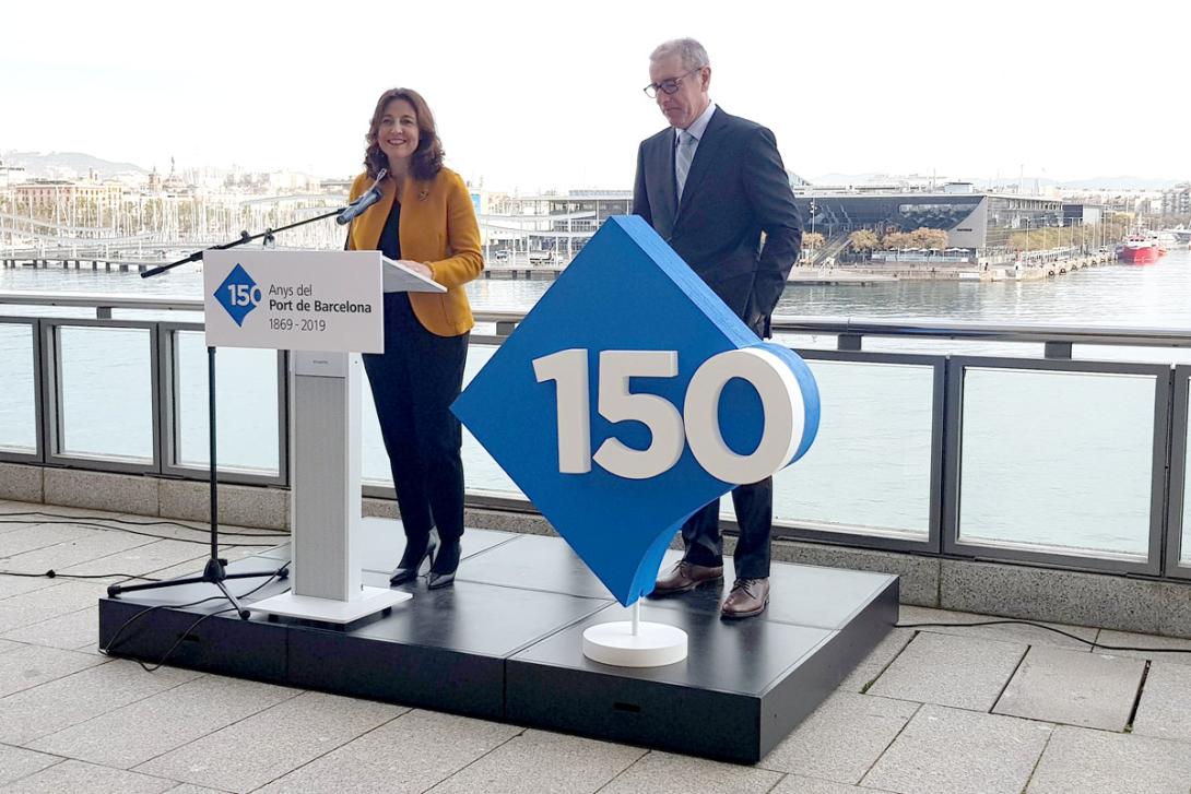 De izquierda a derecha, Mercè Conesa, presidenta del Port de Barcelona; y José Alberto Carbonell, director general.
