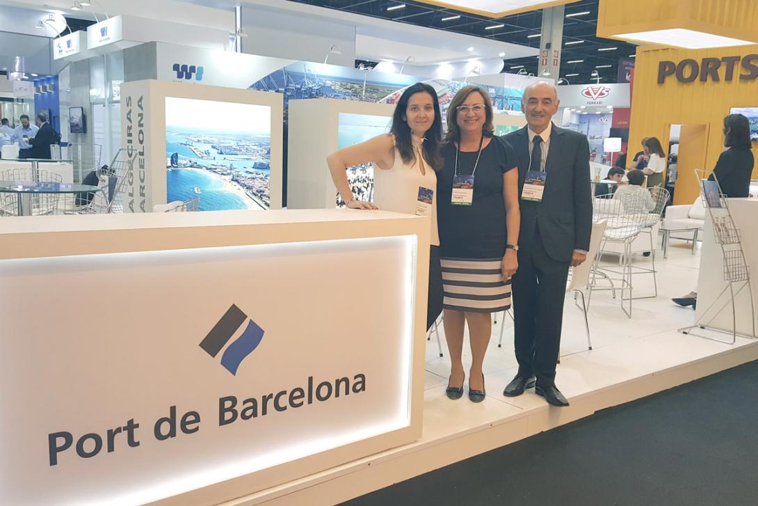 Representants del Port de Barcelona en la fira Intermodal South America.