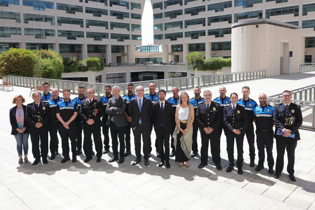Avui s'ha donat la benvinguda oficial als nous agents de la Policia Portuària.
