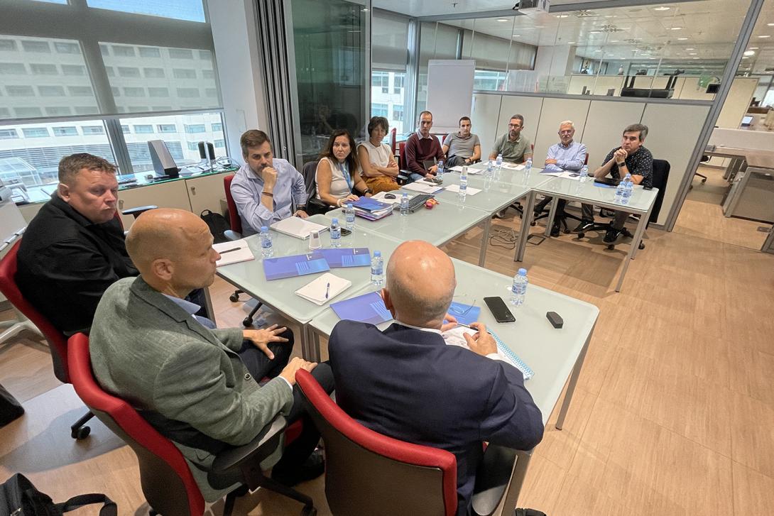 A scene from the working meeting held at the Port of Barcelona.