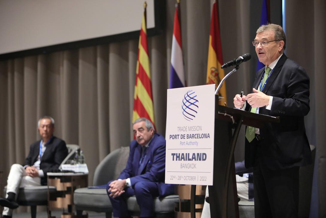 Santiago Garcia-Milà, subdirector general d’Estratègia i Innovació del Port de Barcelona, durant la seva intervenció.