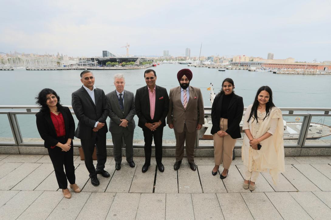 L’ambaixador de l’Índia, Shri Dinesh K Patnaik, ha visitat el Port de Barcelona acompanyat del cap de Relacions Externes, Manel Galán.