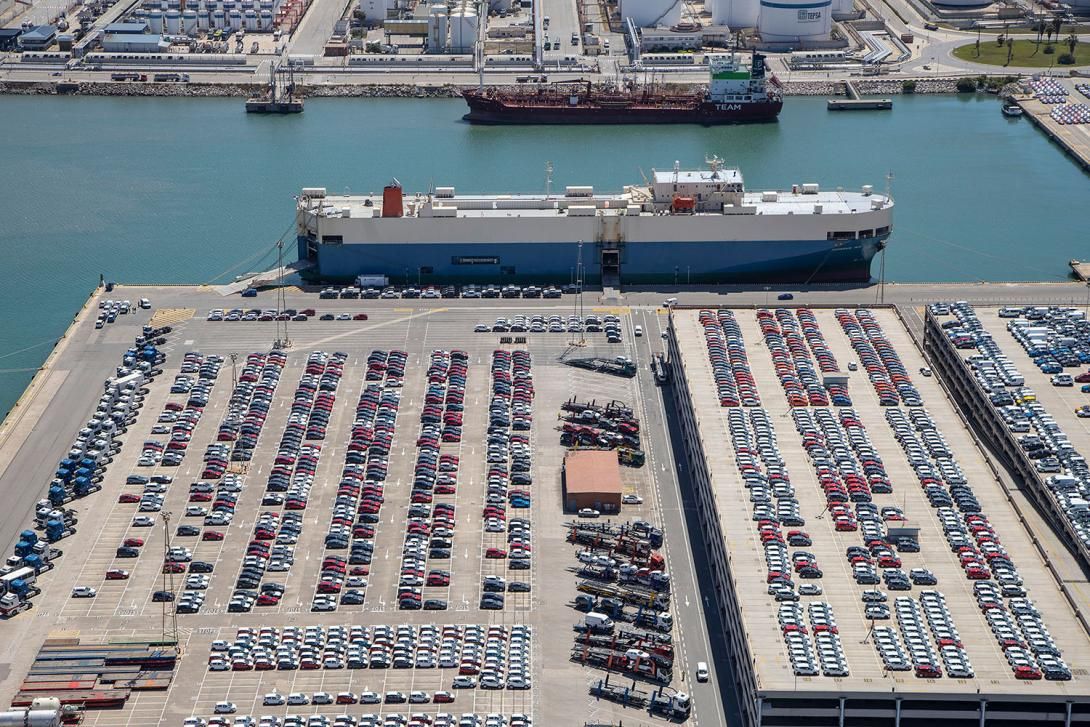 El tràfic d’automòbils nous al Port de Barcelona ha crescut un 67,4% en els set primers mesos de l’any.