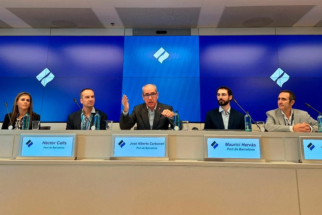 María José Amores, ESG Senior Consultant de DNV; Hèctor Calls, director de Sostenibilitat Ambiental i Transició Energètica del Port de Barcelona; José Alberto Carbonell, president; Maurici Hervàs, investigador en Transició Energètica, i Joaquim Cortés, responsable de Medi Atmosfèric.