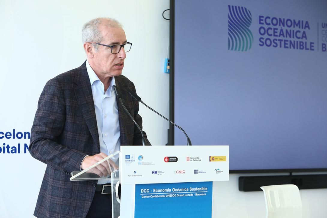 El presidente del Port de Barcelona, José Alberto Carbonell, durante su intervención en la presentación del DCC.