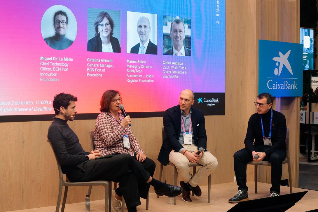 Miquel de la Mano, director técnico Fundació BCN Port Innovation; Catalina Grimalt, subdirectora general y responsable de Organización y Recursos Internos del Port de Barcelona y directora general de la Fundació BCN Port Innovation; Marius Suteu, Managing Director de Safetytech Accelerator; y Carles Anglada, director general del World Trade Center Barcelona y responsable del desarrollo del BlueTechPort.