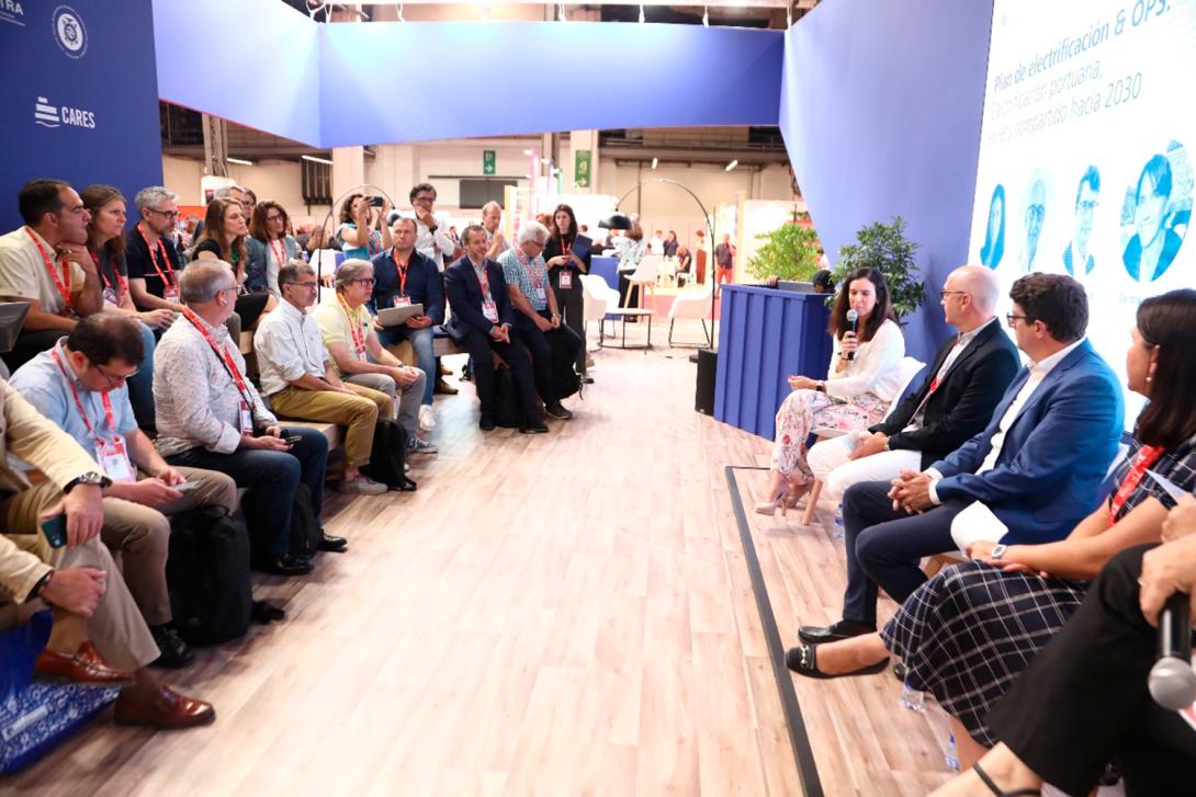 El Port de Barcelona ha programat diverses presentacions i taules rodones al seu estand del SIL.