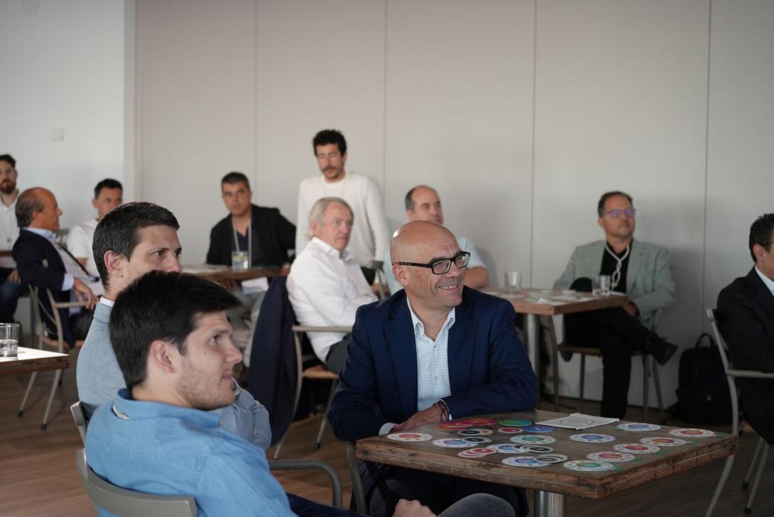 Els membres del Fòrum de Partners durant la dinàmica col·laborativa.