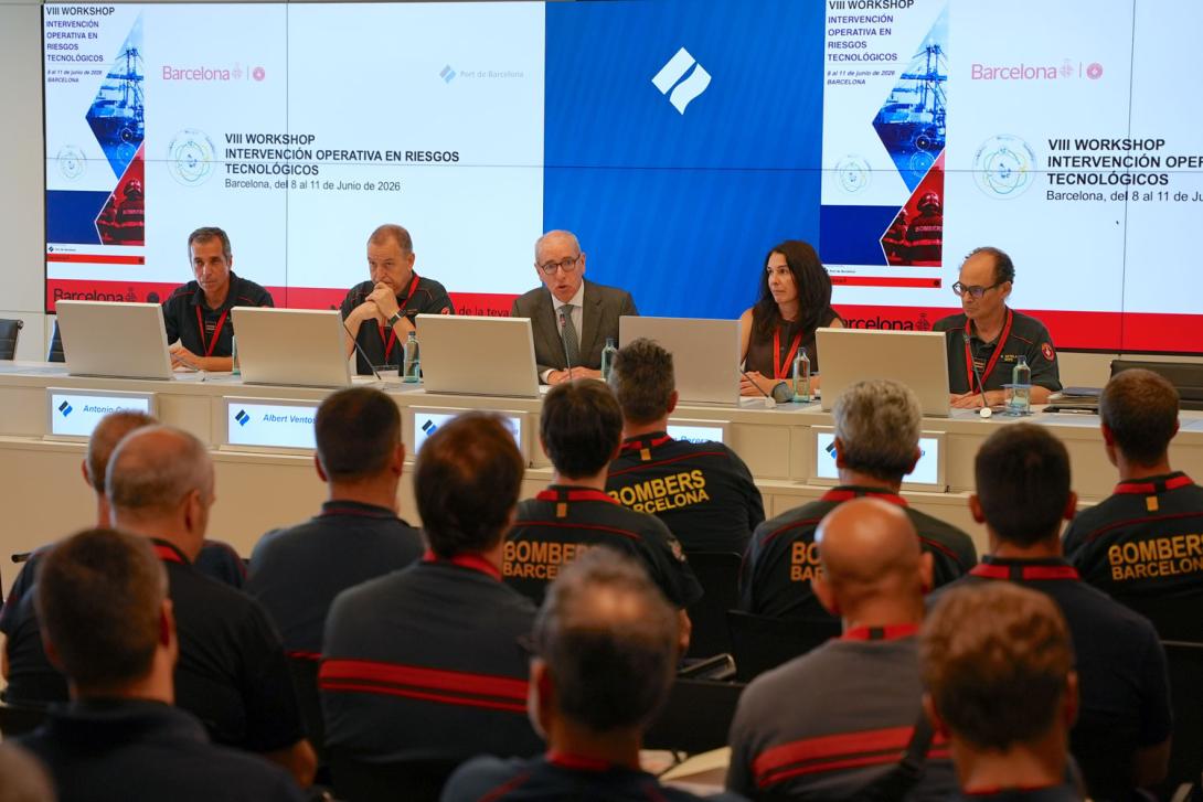 El presidente del Port de Barcelona, José Alberto Carbonell, ha intervenido en la jornada inicial del VIII Workshop de Intervención Operativa en Riesgos Tecnológicos.