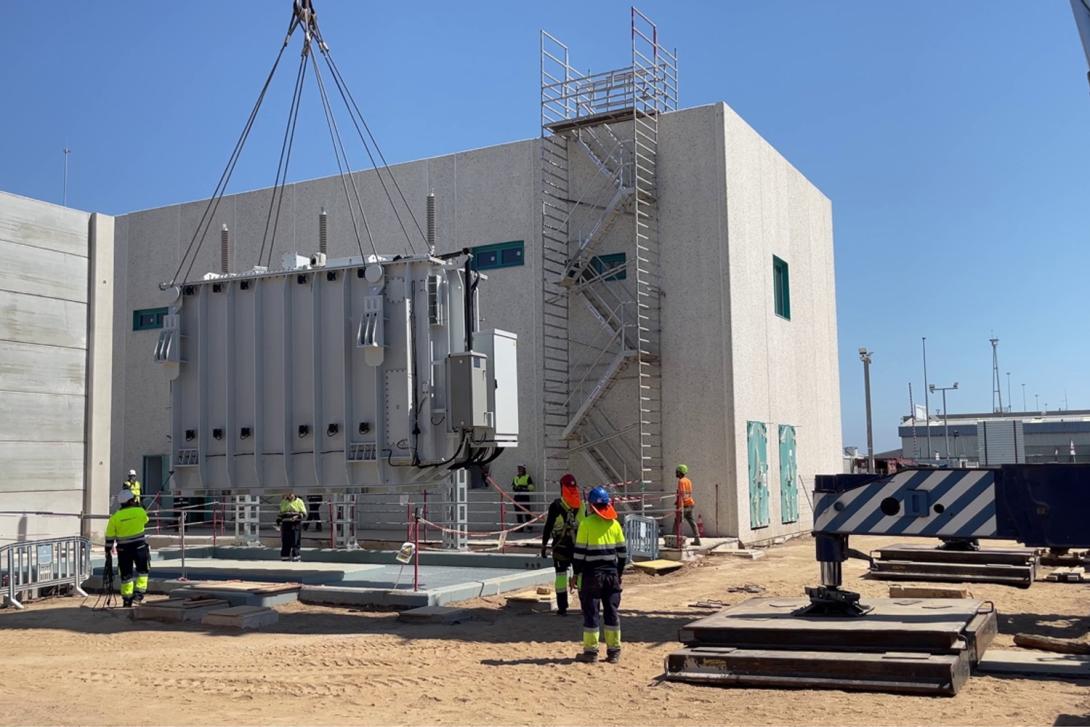 Arribada del transformador 80 MVA a la Subestació Port. 